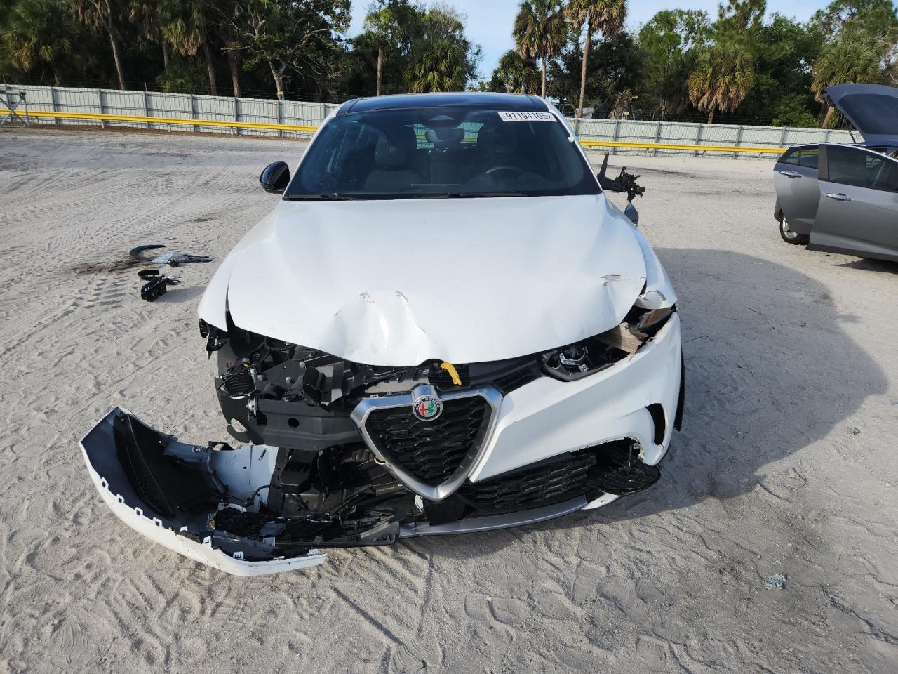 2024 Alfa Romeo Tonale ti