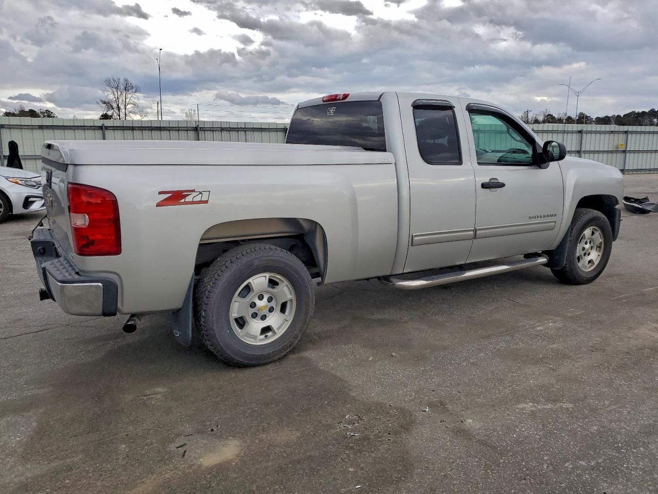 2011 Chevrolet Silverado C1500 lt