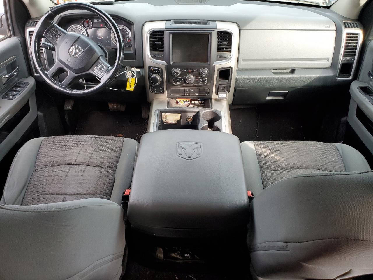 2014 Dodge RAM 1500 SLT