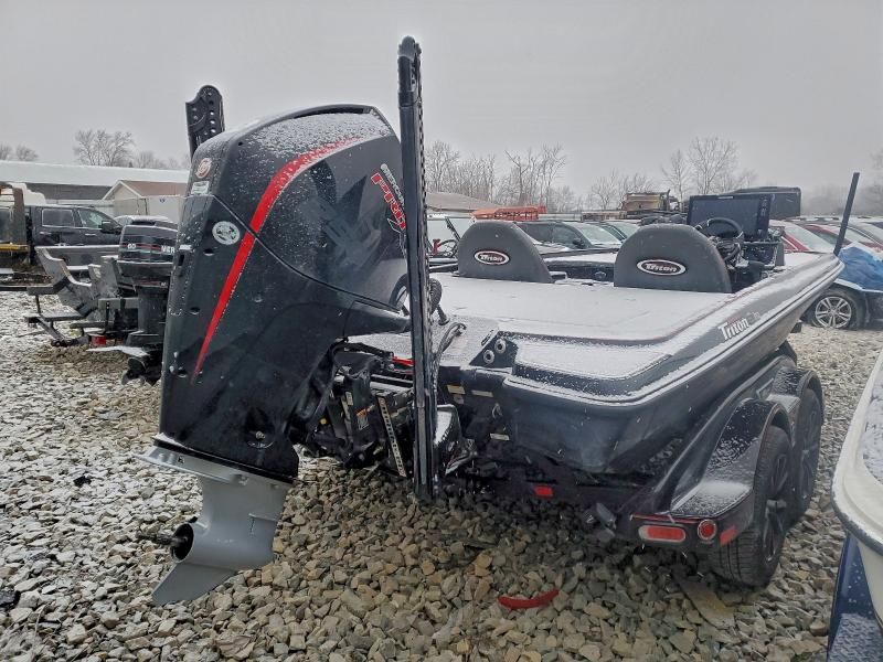 2024 Triton 21 Bass-boat