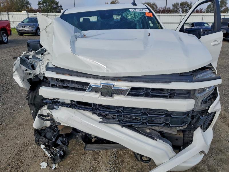 2024 Chev Silverado K1500 RST