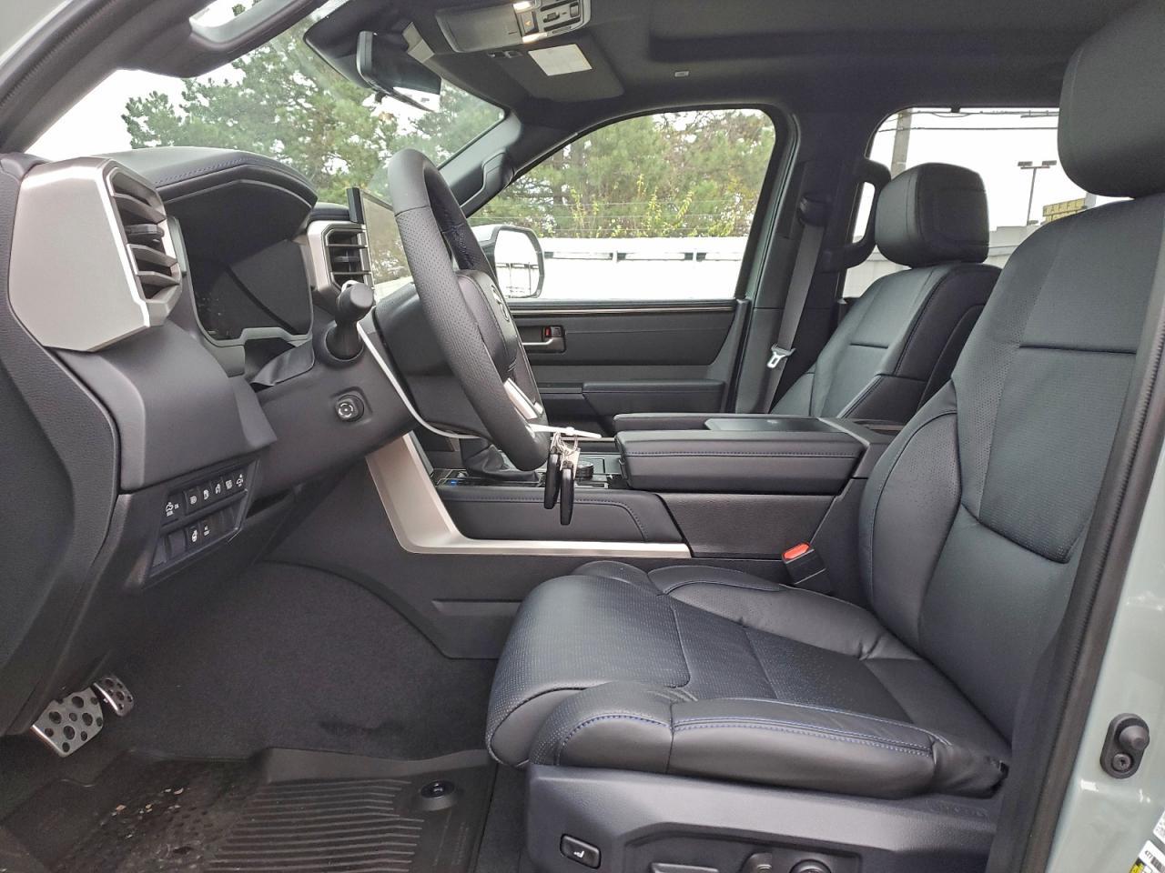 2026 Toyota Tundra Platinum HV