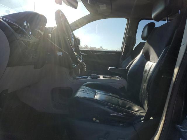 2013 Chrysler Town & Country Limited