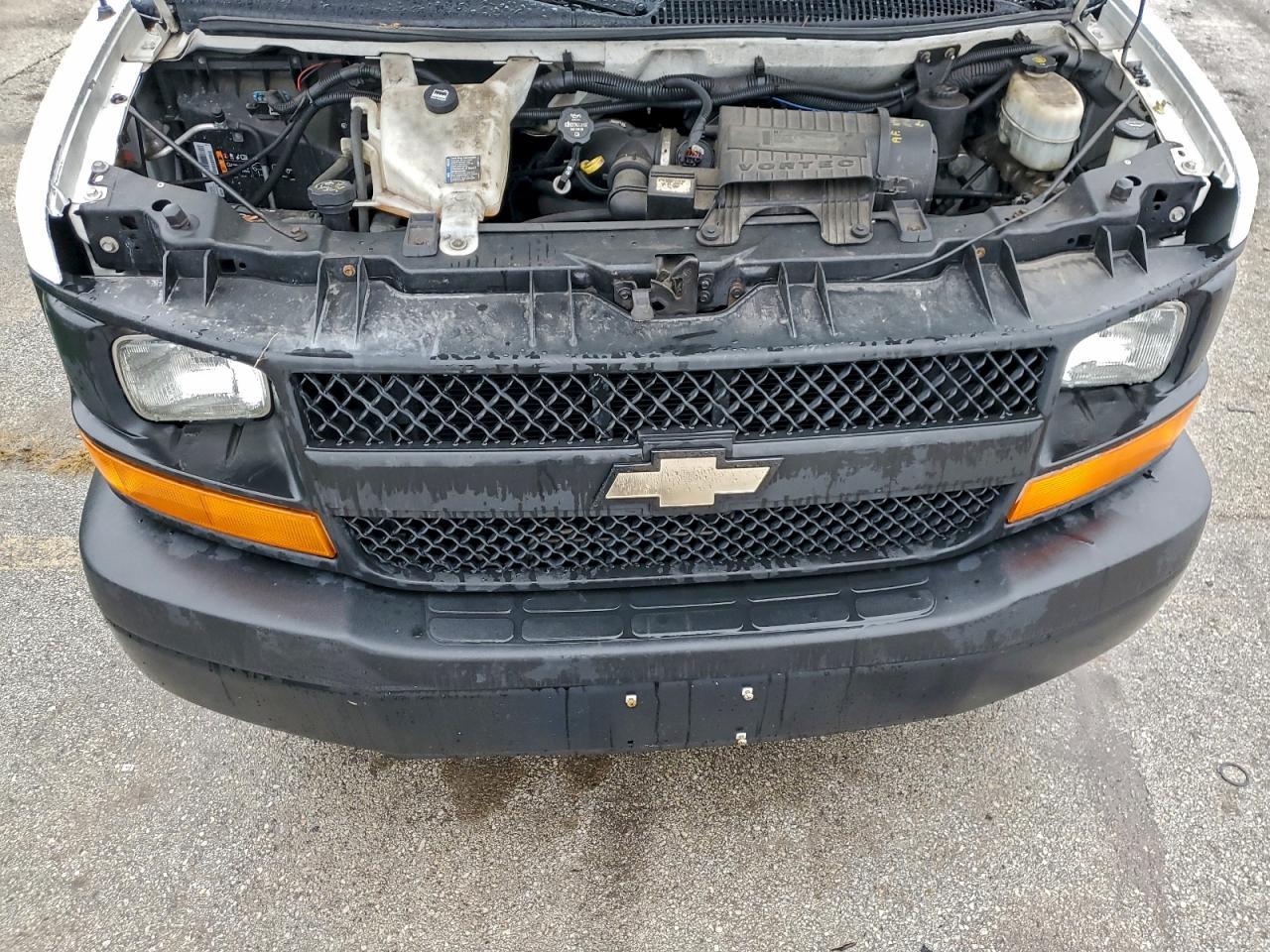 2013 Chevrolet Express 2500 Utility / Service Van