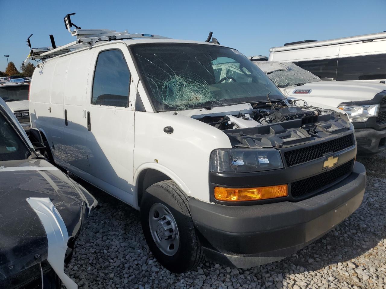 2022 Chevrolet Express G2500