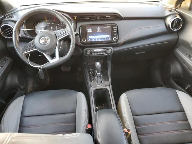 2021 Nissan Kicks sr