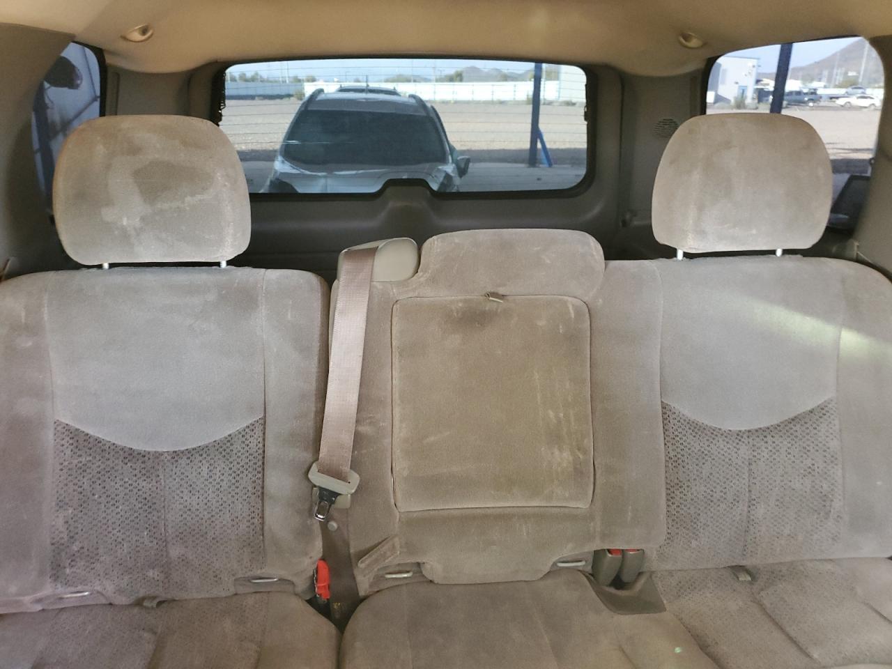 2004 Chevrolet Tahoe C1500
