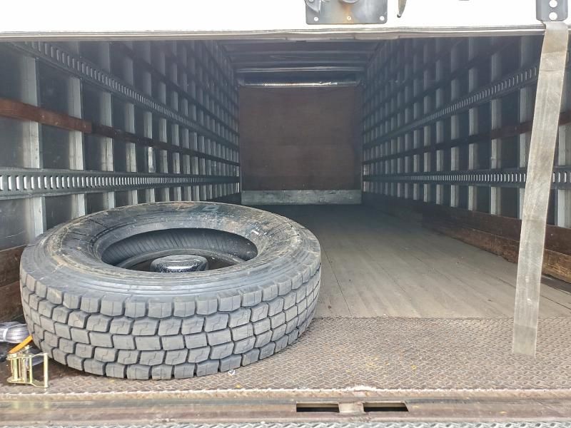 2020 Hino 258/268 BOX Truck