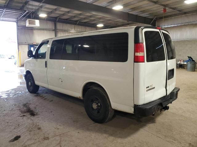 2011 Chevrolet 2011 Chev Express Passenger 35
