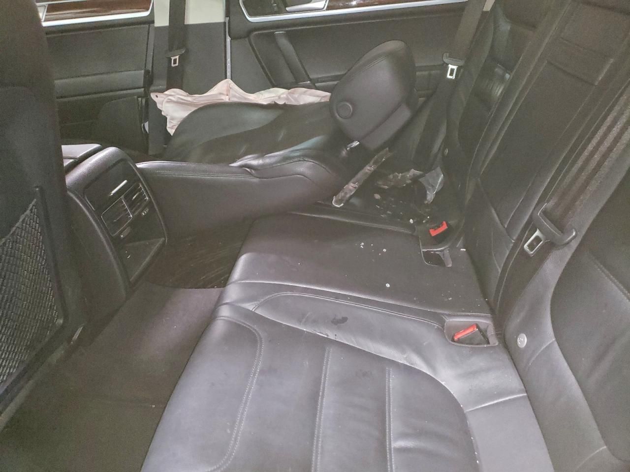 2015 Volkswagen Touareg V6