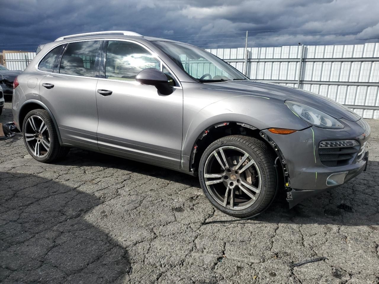 2012 Porsche Cayenne s