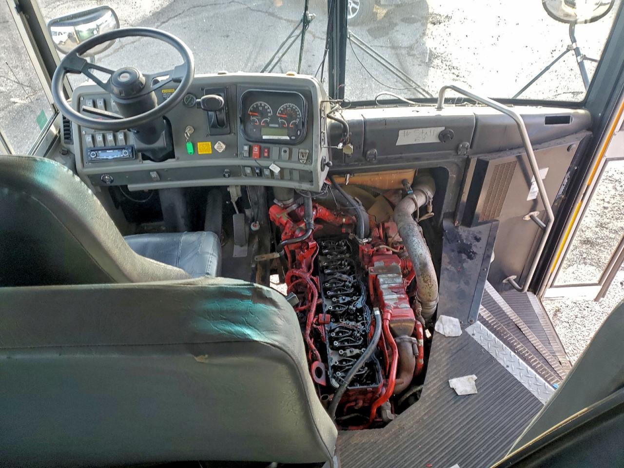 2014 Thomas SAF-T-LINER EFX-School Bus