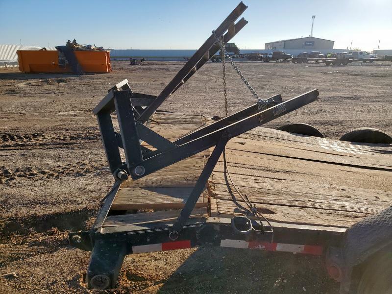2022 Load Trail Equipment Trailer