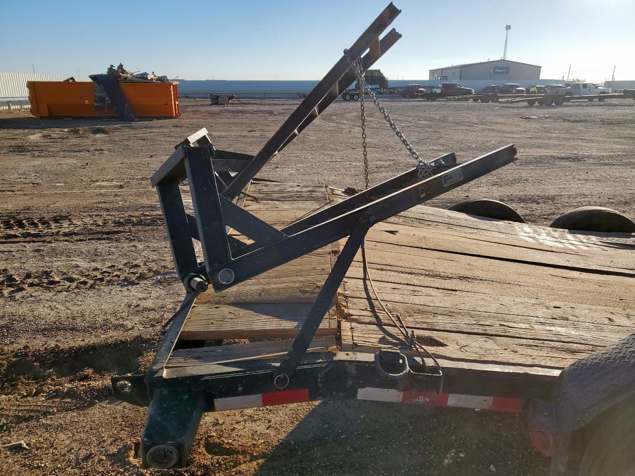 2022 Load Trail Equipment Trailer