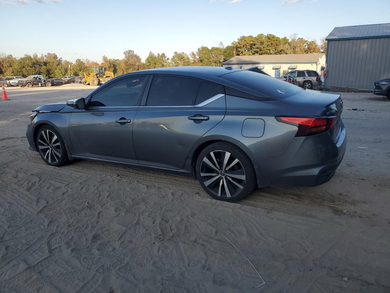 2020 Nissan Altima sr