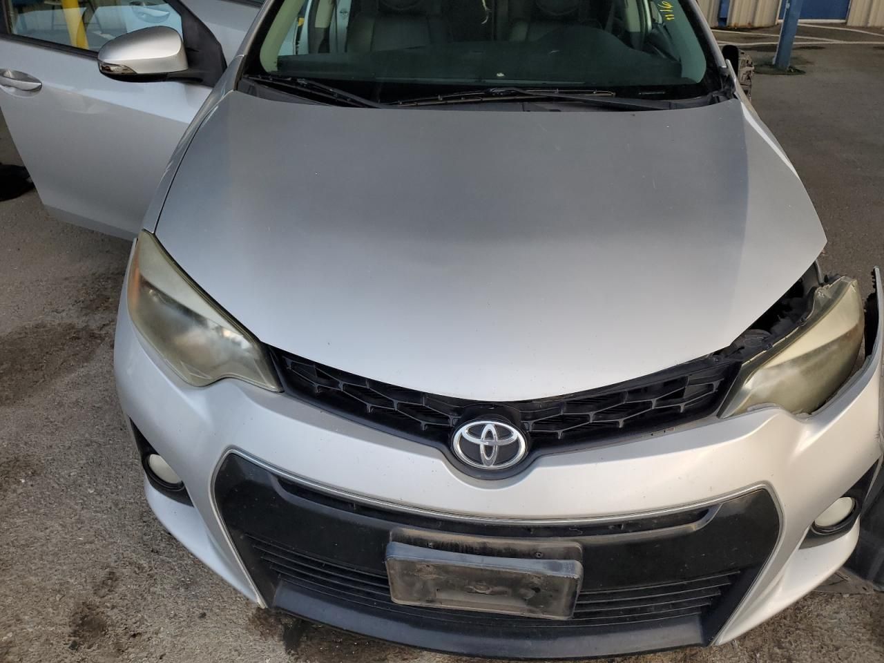 2014 Toyota Corolla s