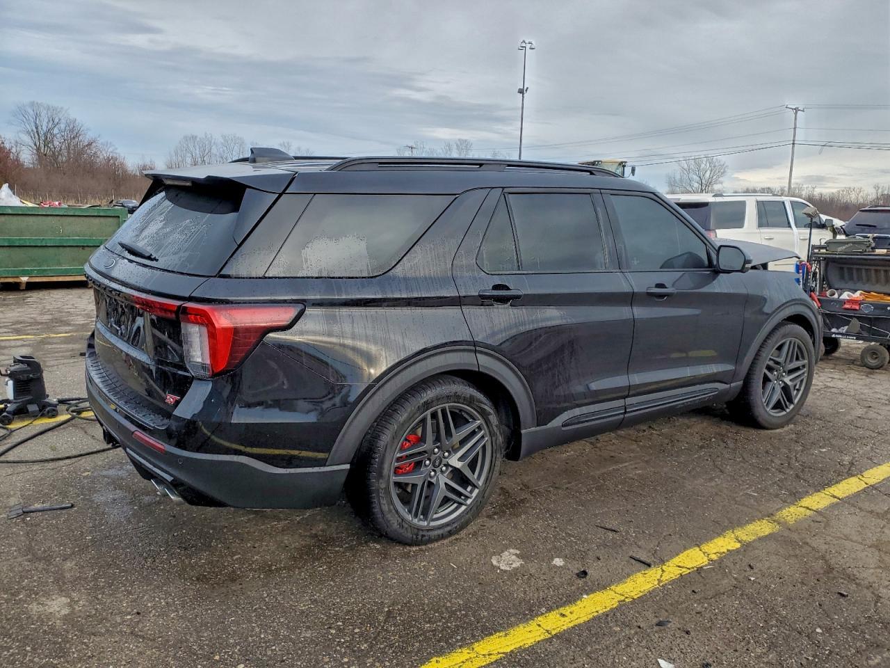2025 Ford Explorer st