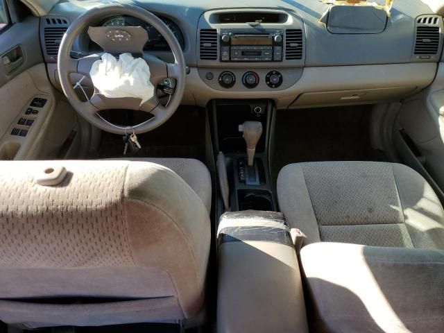 2002 Toyota Camry le