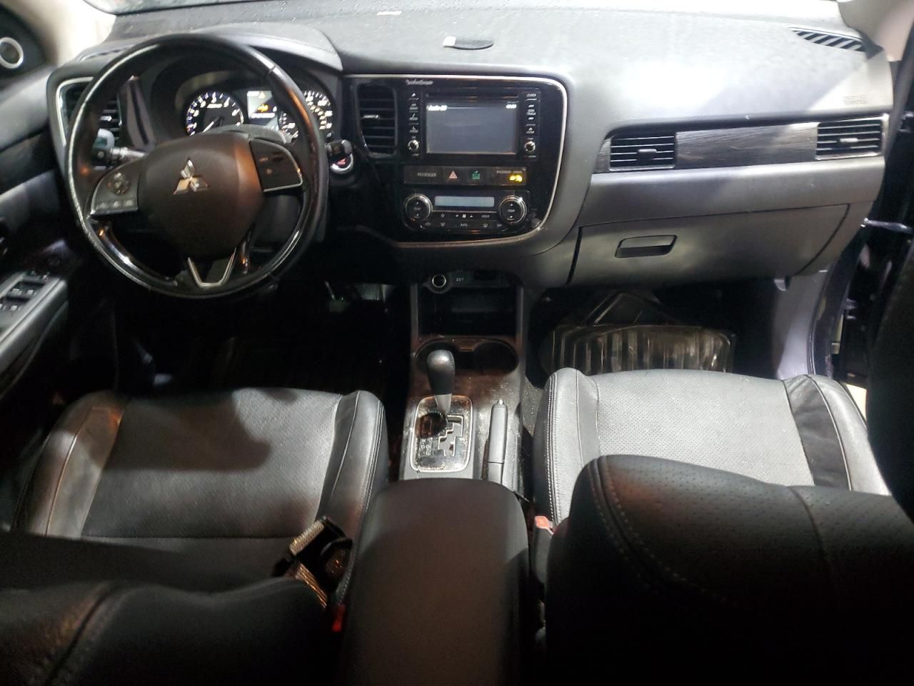 2016 Mitsubishi Outlander se