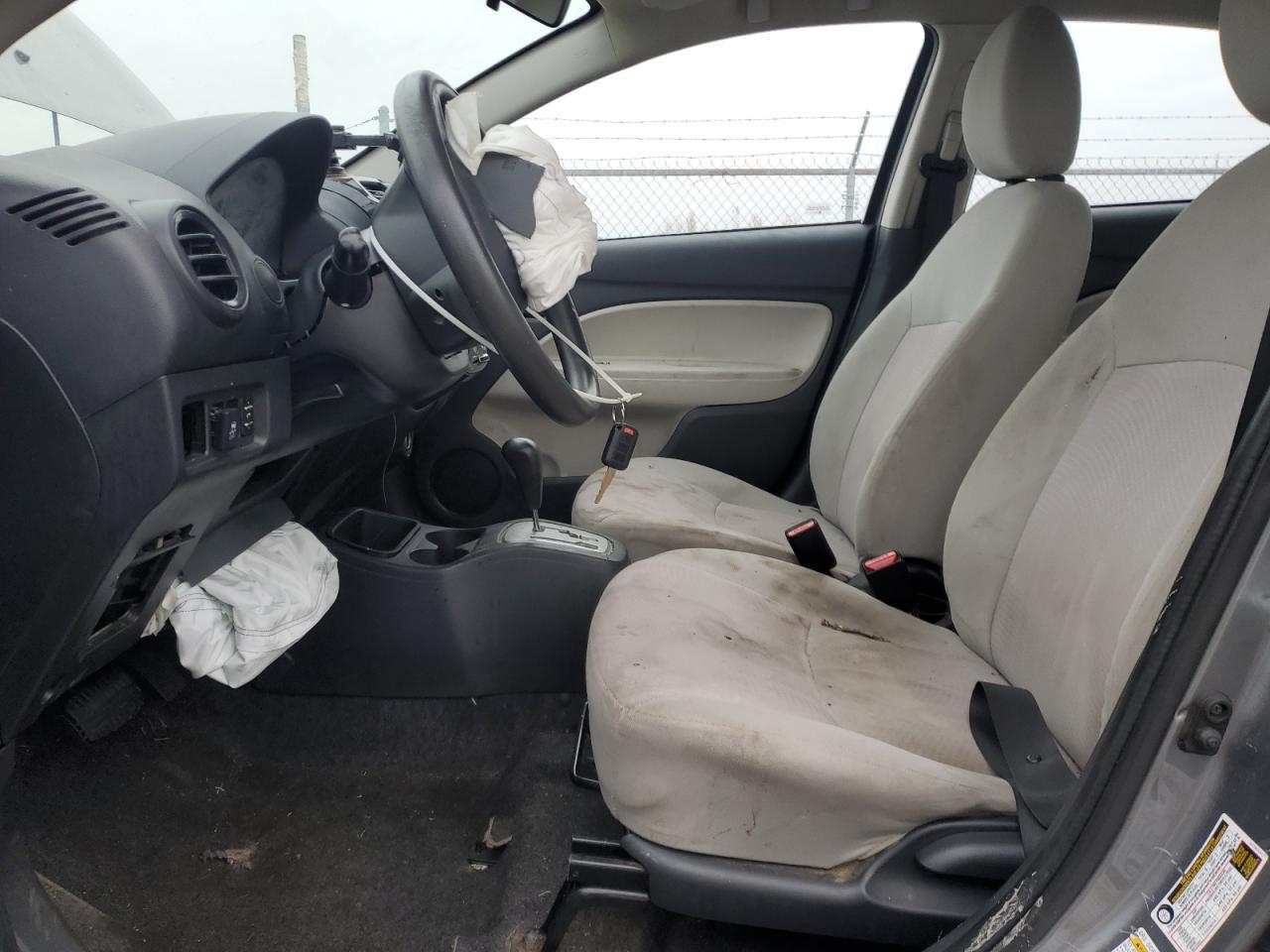 2017 Mitsubishi Mirage G4 es