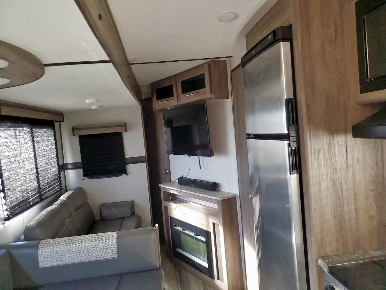 2022 Zinger Travel Trailer