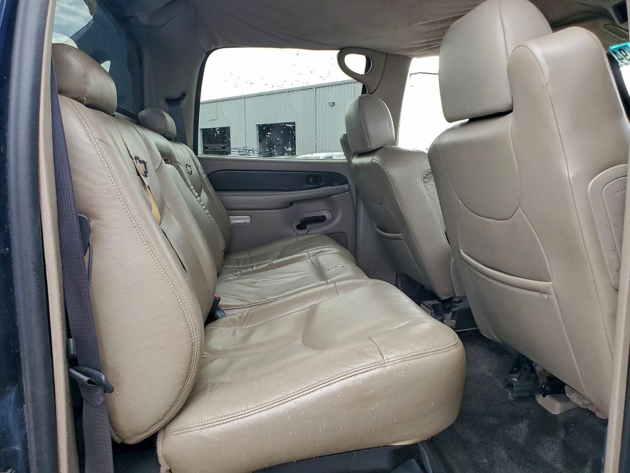 2002 Chevrolet Avalanche C1500