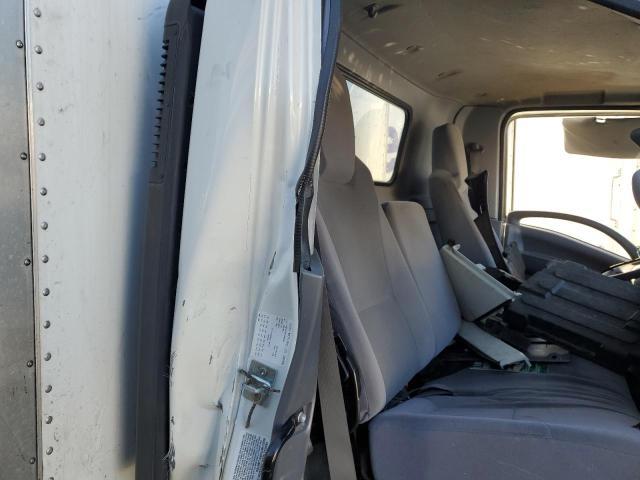 2018 Isuzu Npr hd box Truck