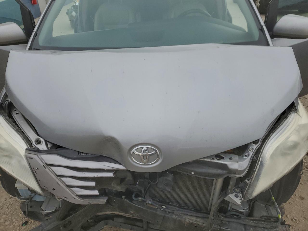 2017 Toyota Sienna xle