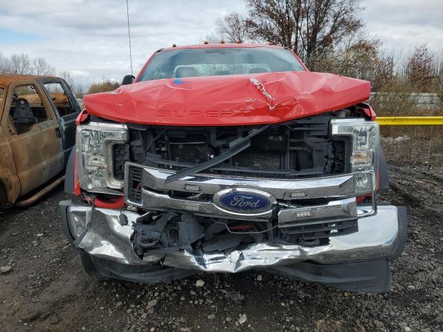2019 Ford F550 Super Duty Rollback Truck