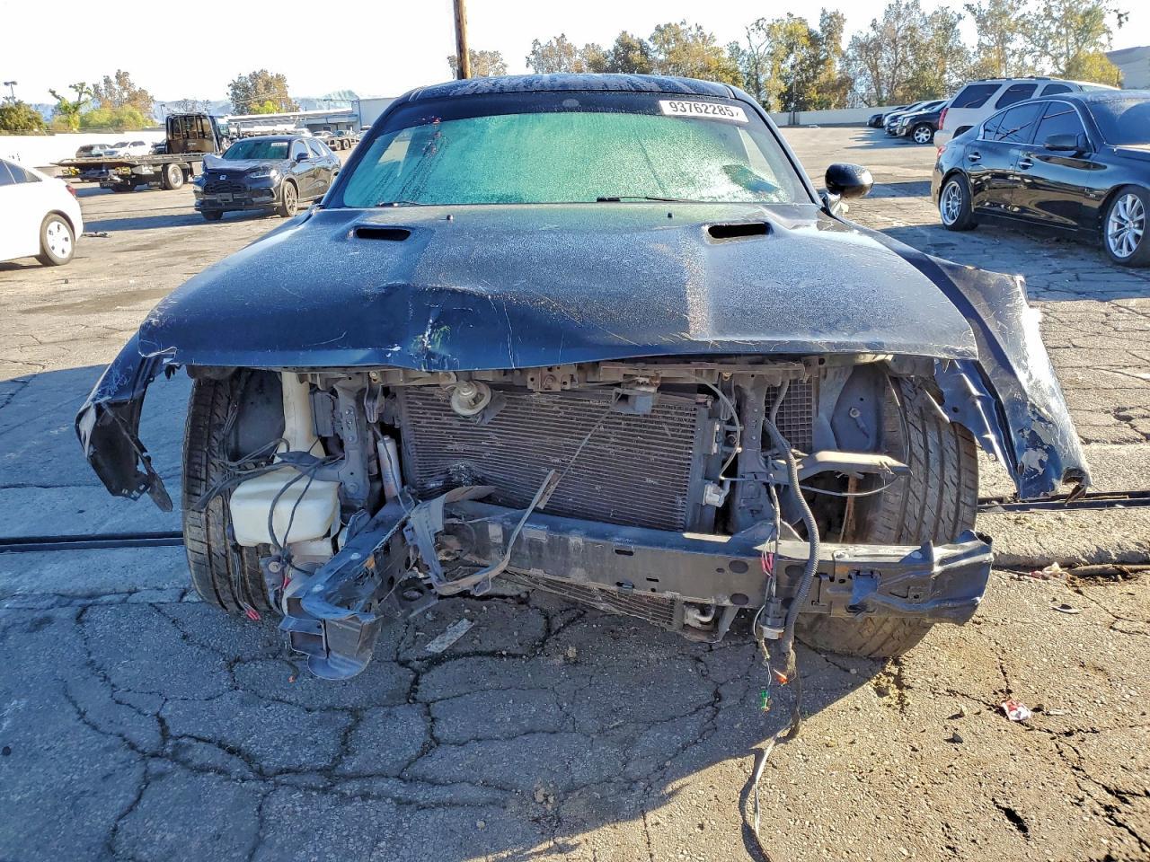 2014 Dodge Challenger sxt