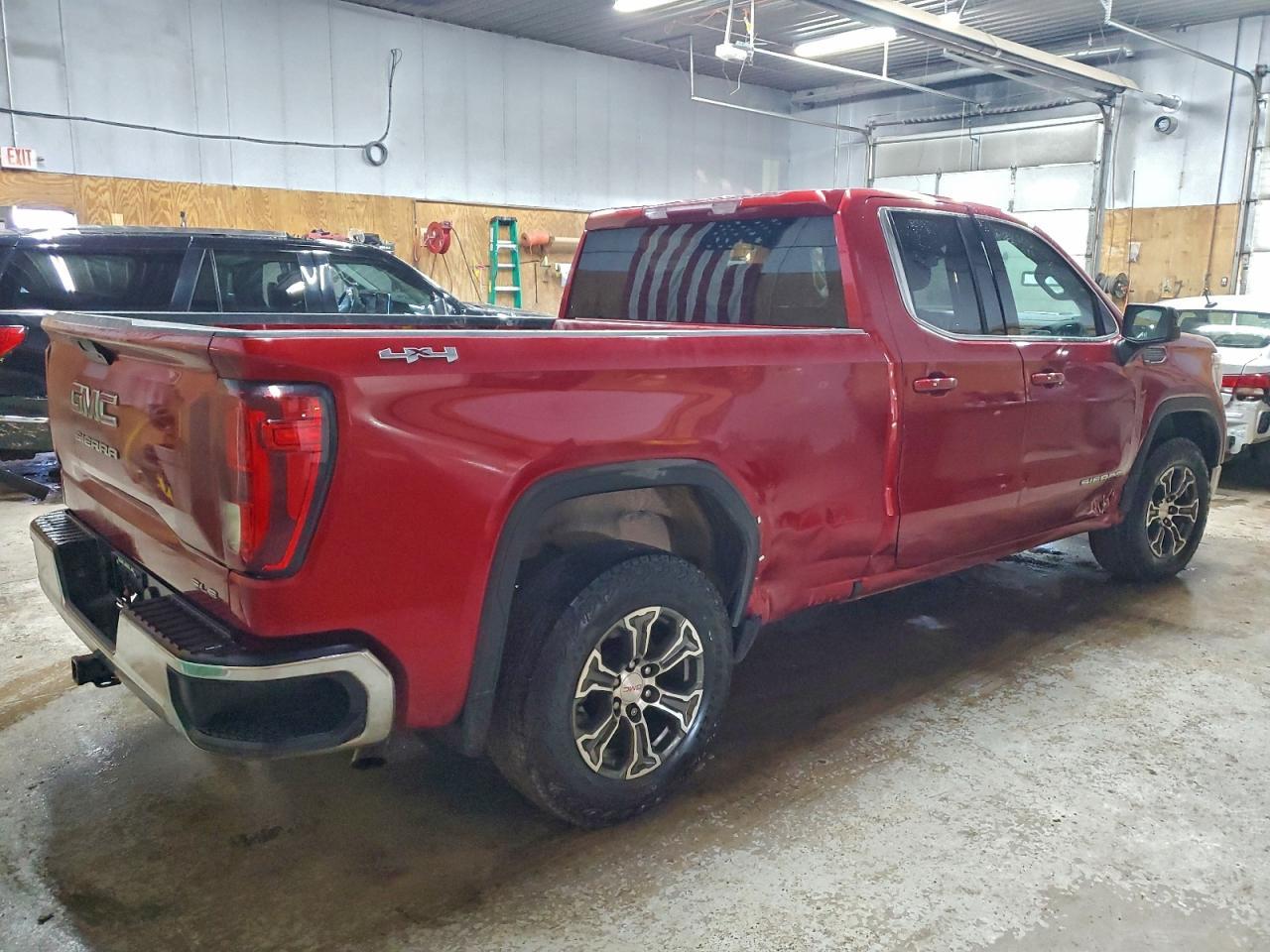 2021 GMC Sierra K1500 SLE