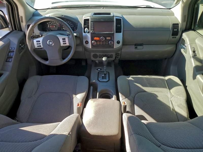 2021 Nissan Frontier s