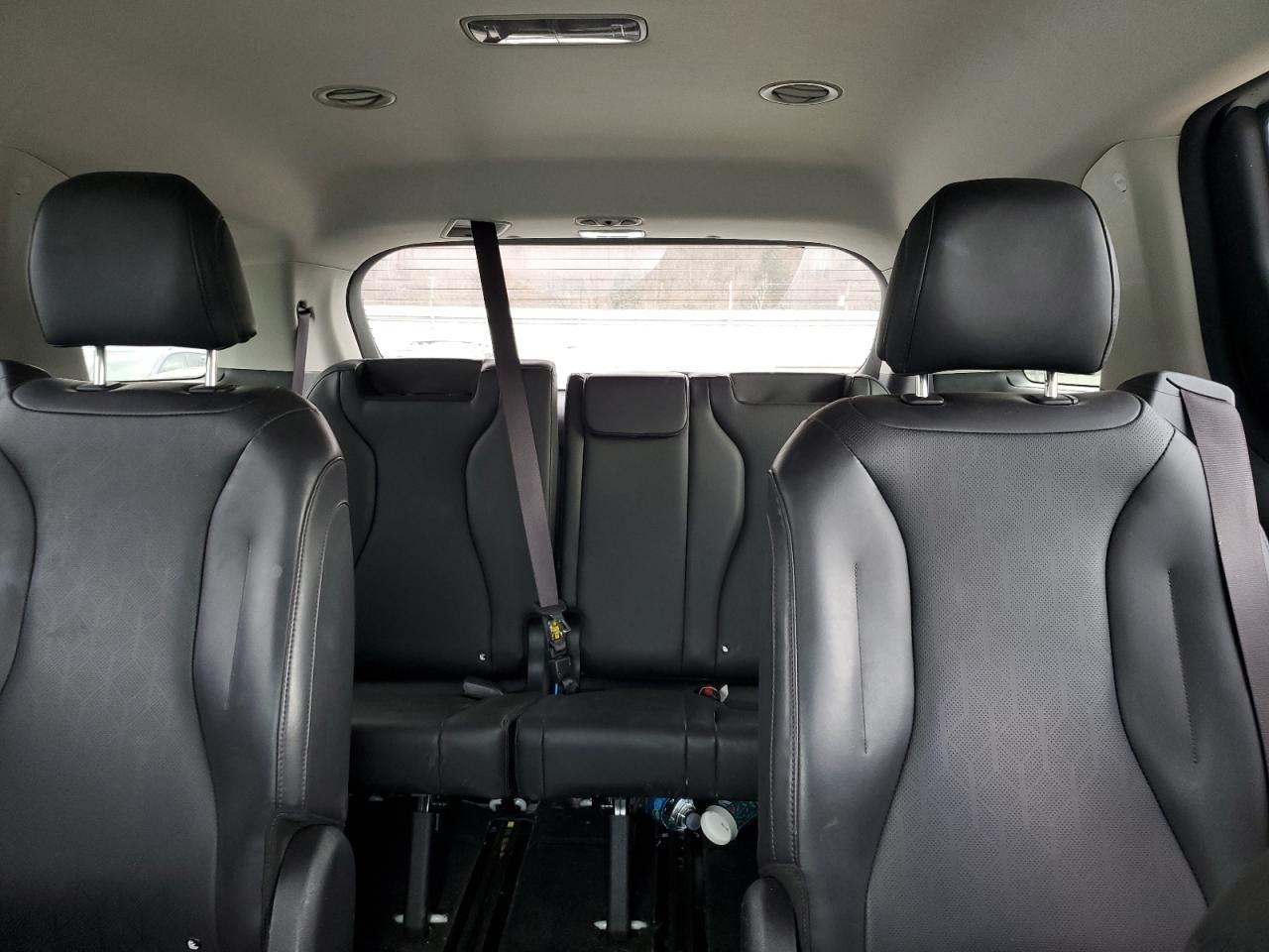 2022 KIA Carnival ex