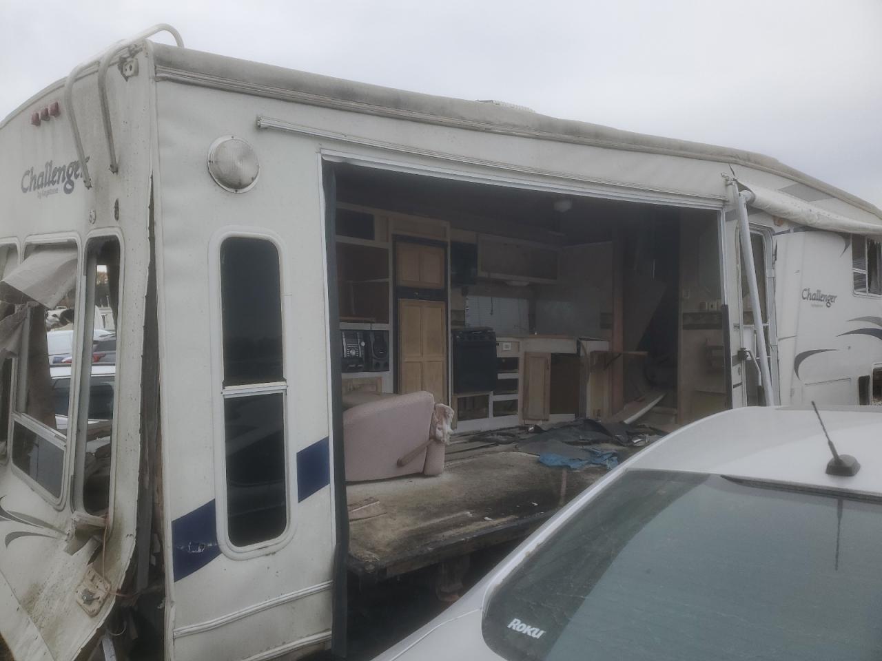 2003 Dutchmen 2003 Keystone Challenger Camper