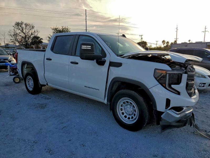 2024 GMC Sierra C1500