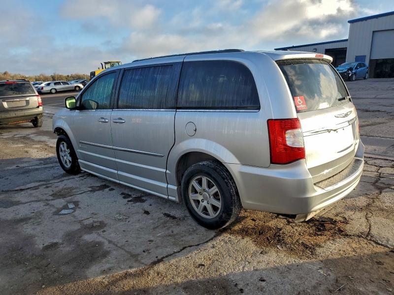 2011 Chrysler Town & Country Touring