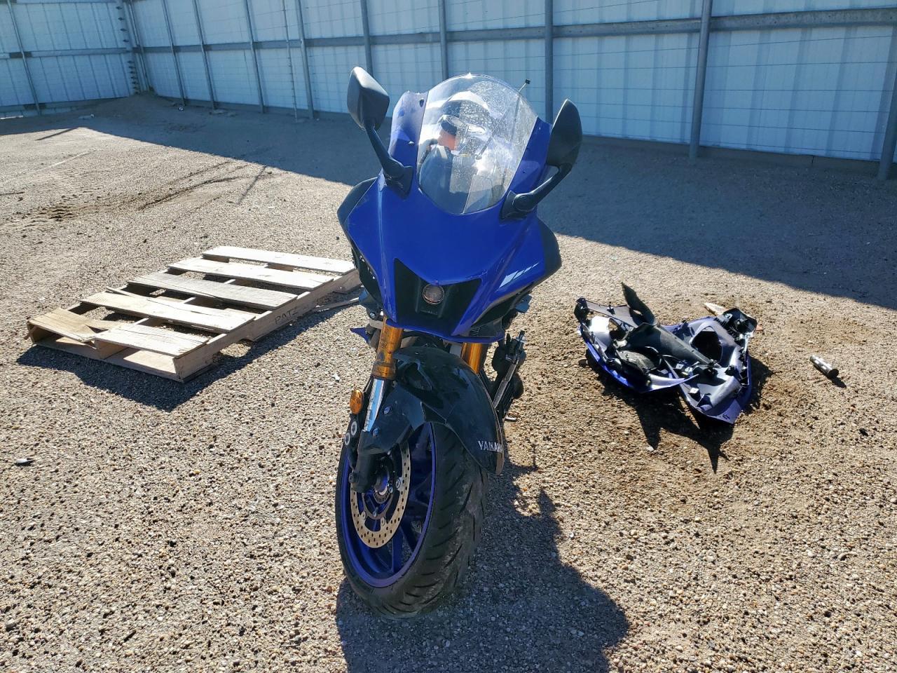 2025 Yamaha YZFR7