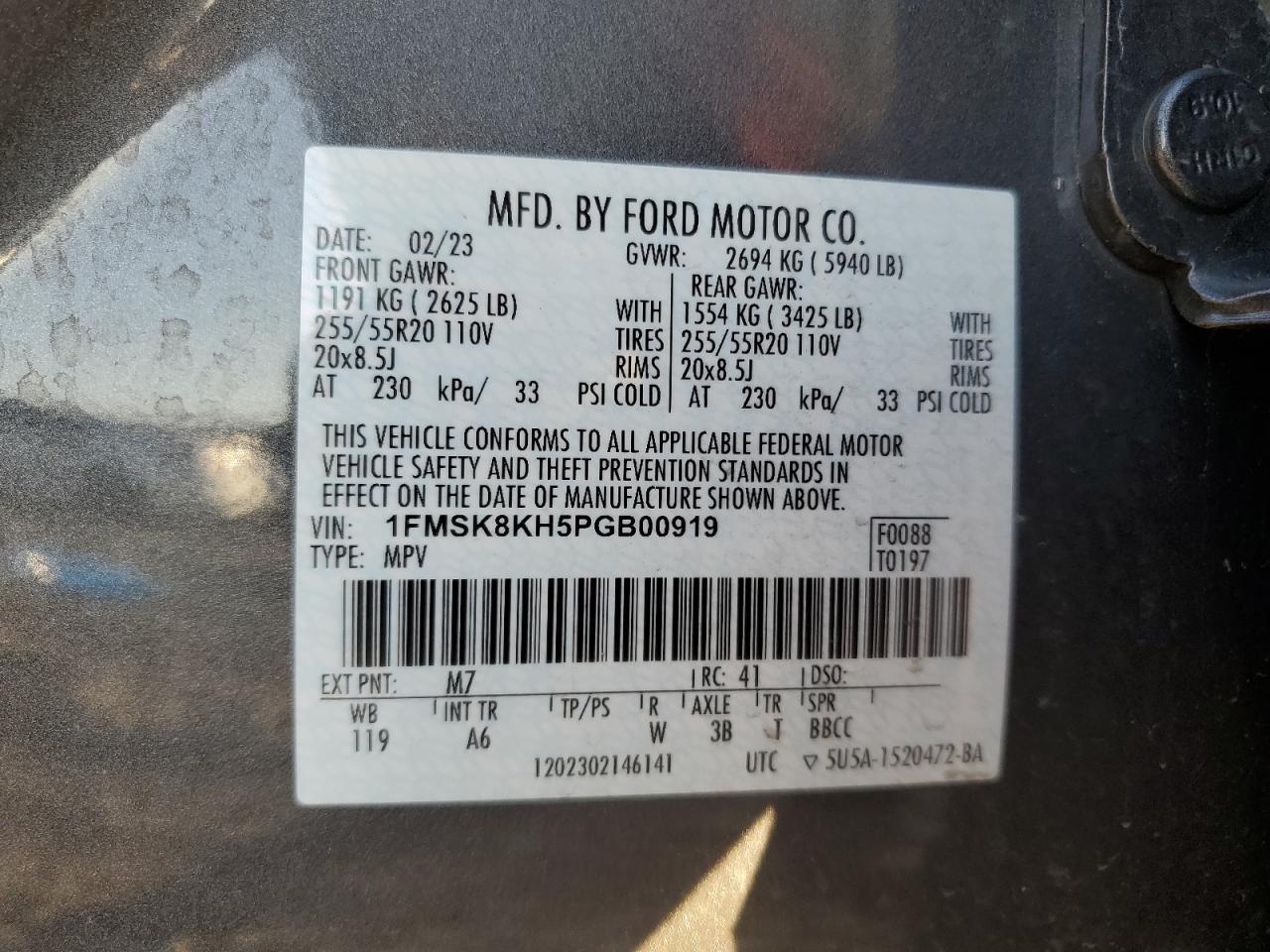 2023 Ford Explorer St-line