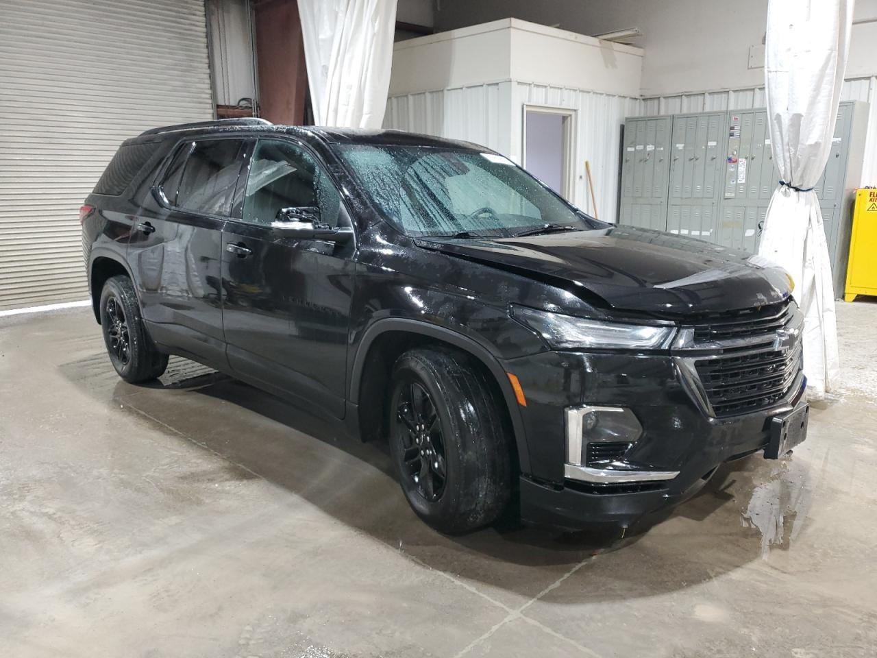 2023 Chevrolet Traverse lt