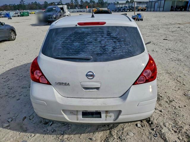 2012 Nissan Versa s