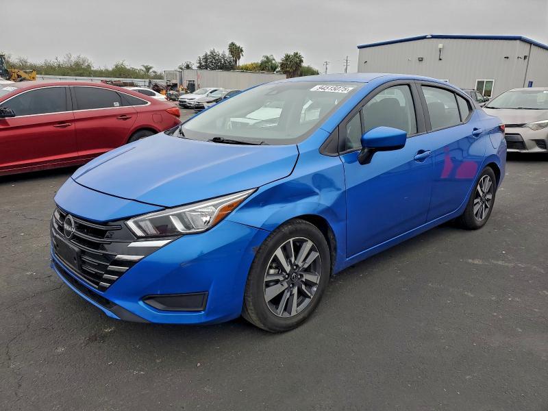 2023 Nissan Versa sv