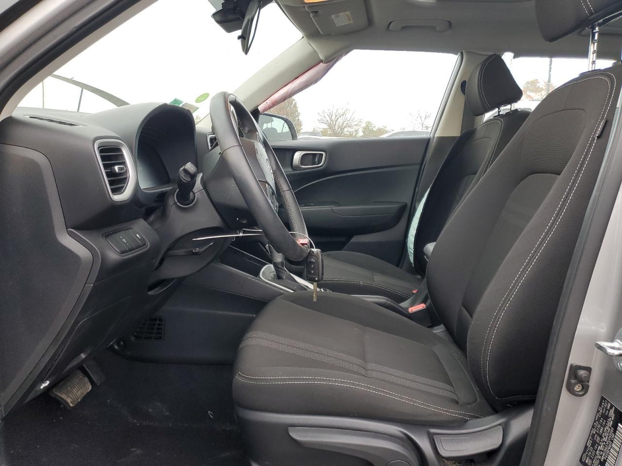 2023 Hyundai Venue sel