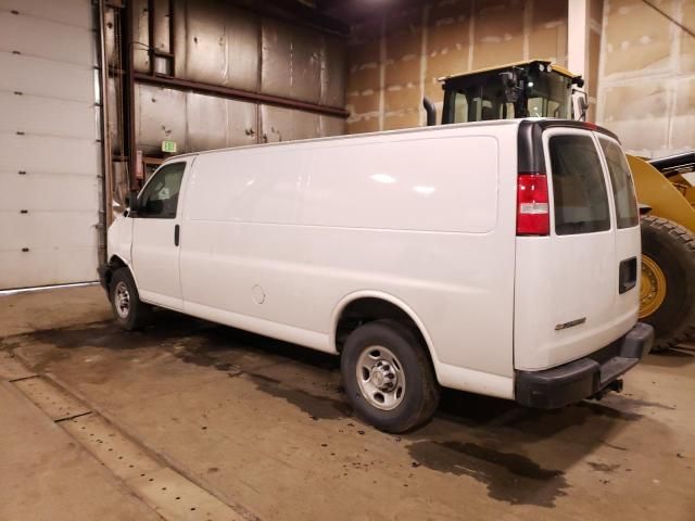 2020 Chevrolet Express G2500