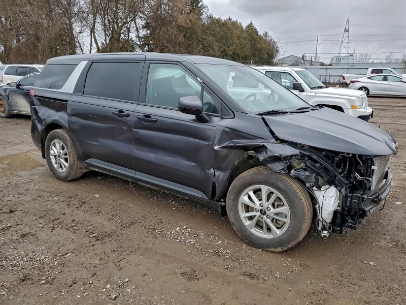 2024 KIA Carnival lx