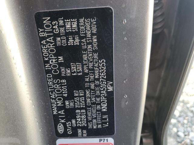 2016 KIA Soul +