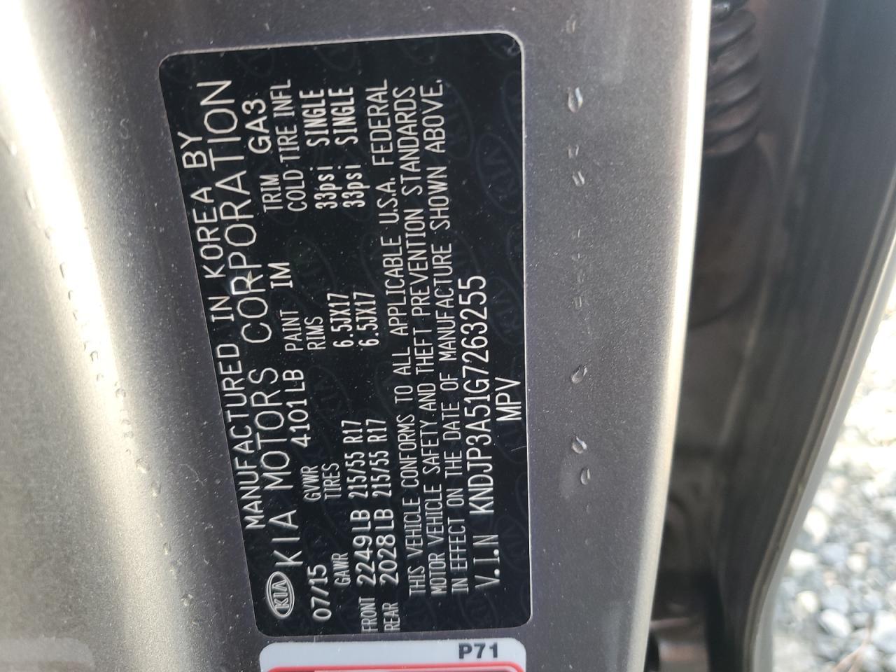 2016 KIA Soul +