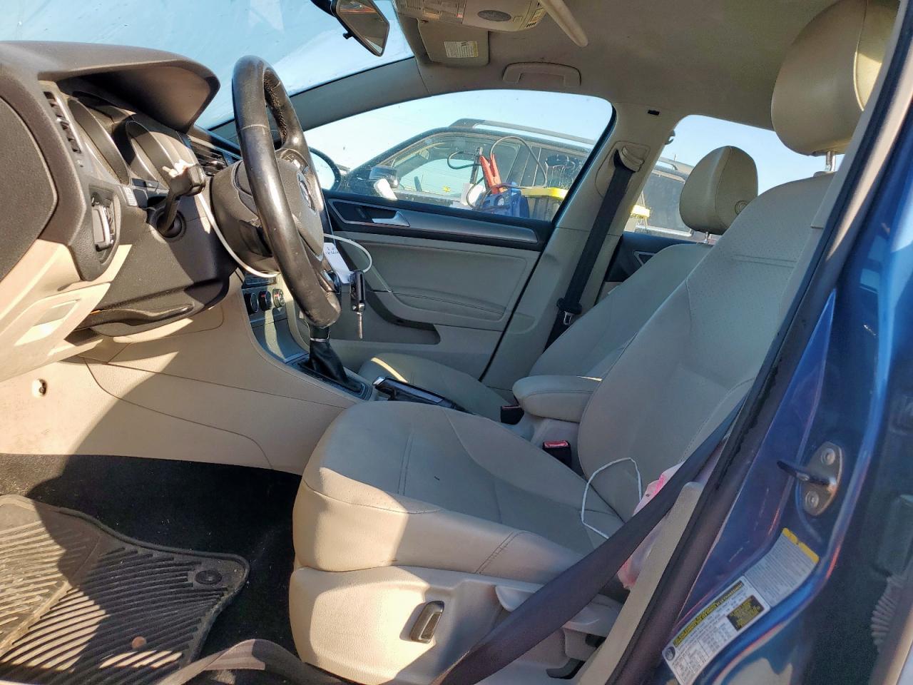 2015 Volkswagen Golf tdi