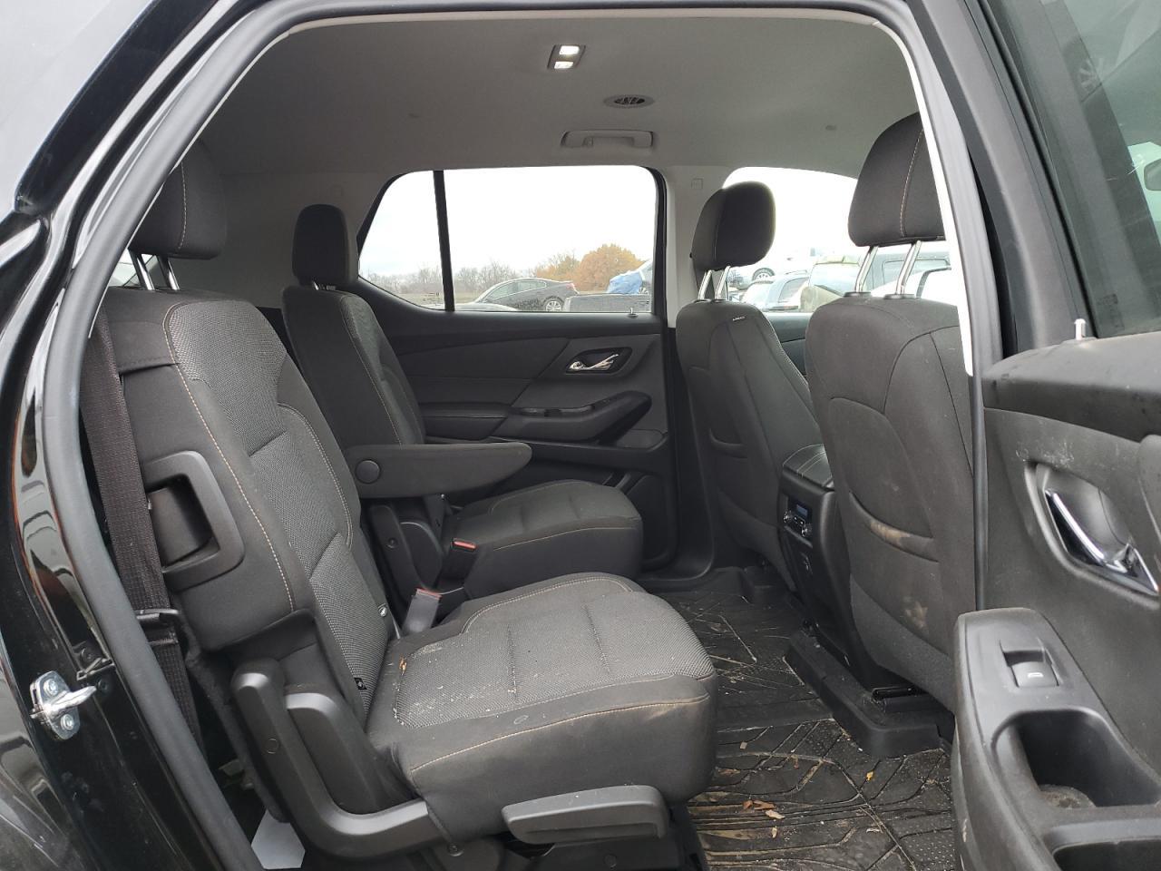 2021 Chevrolet Traverse lt