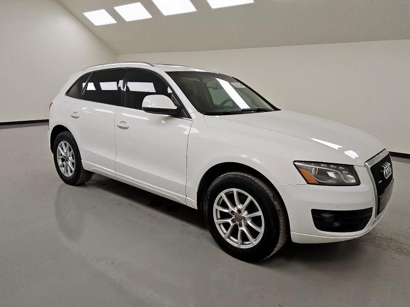 2010 Audi Q5 Premium Plus