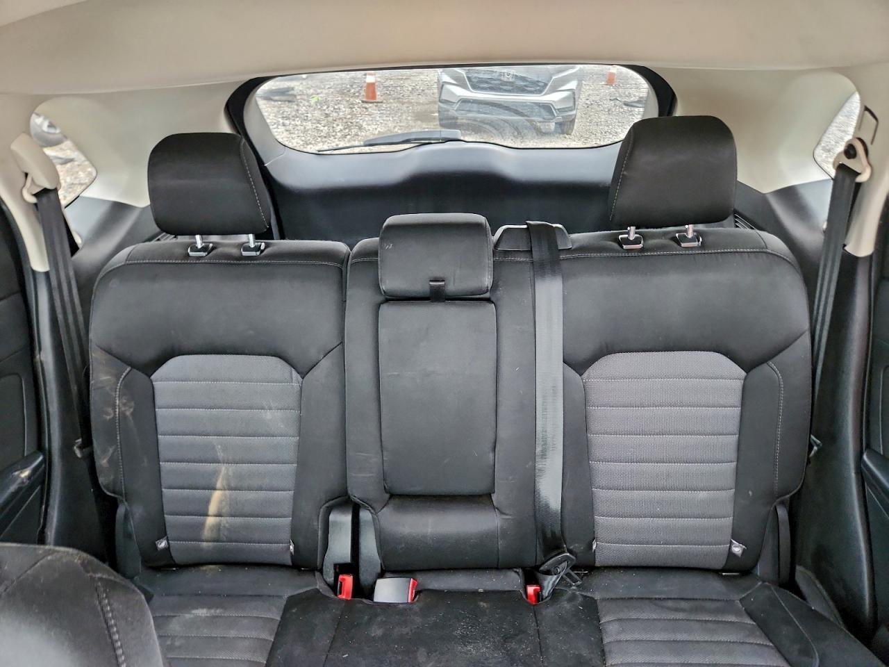 2016 Ford Edge se